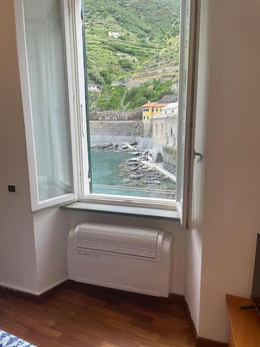 Appartement Il Mare Alla Finestra à Vernazza Extérieur photo